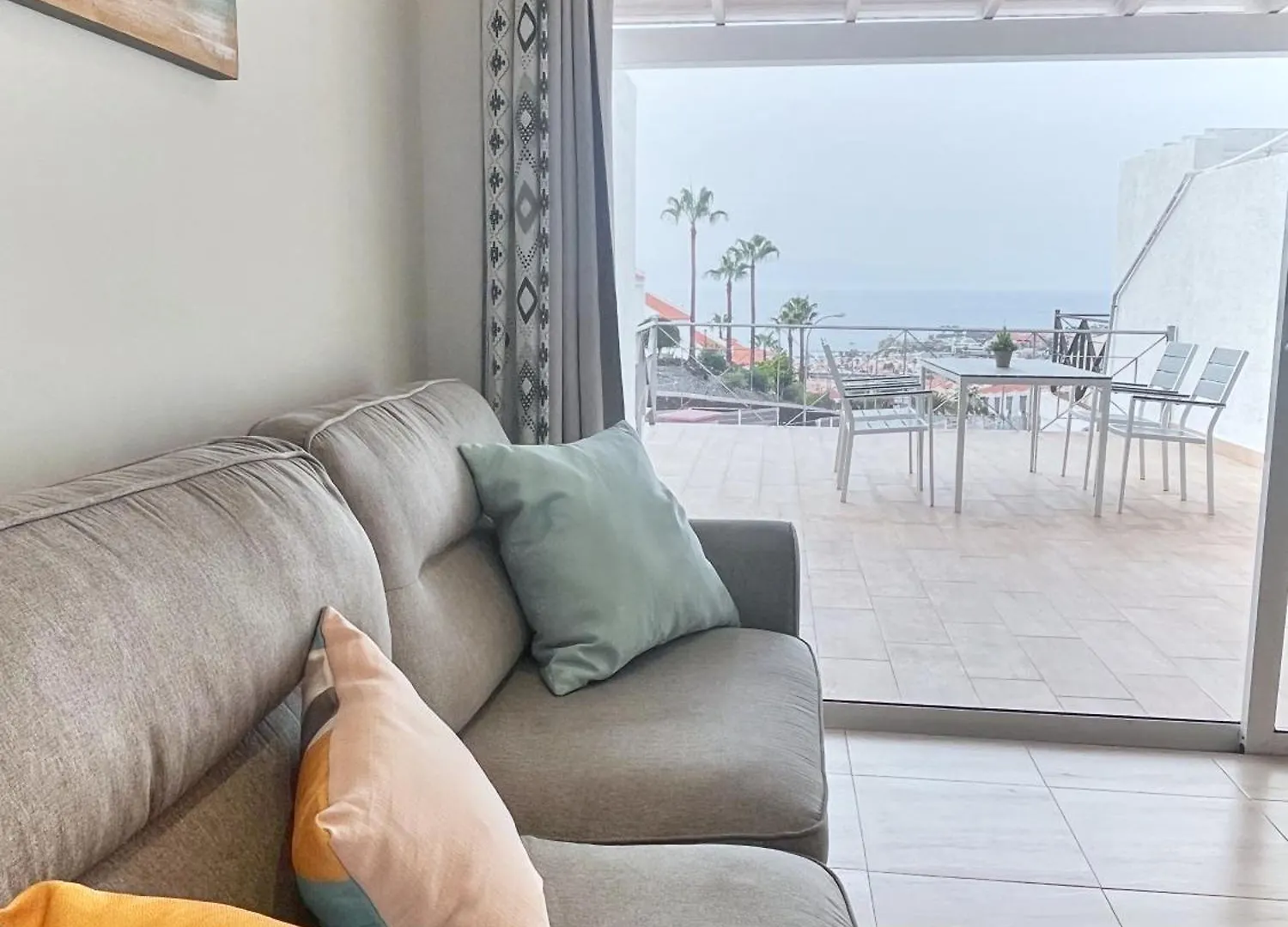 Sunshine Beach Apartments Costa Adeje
