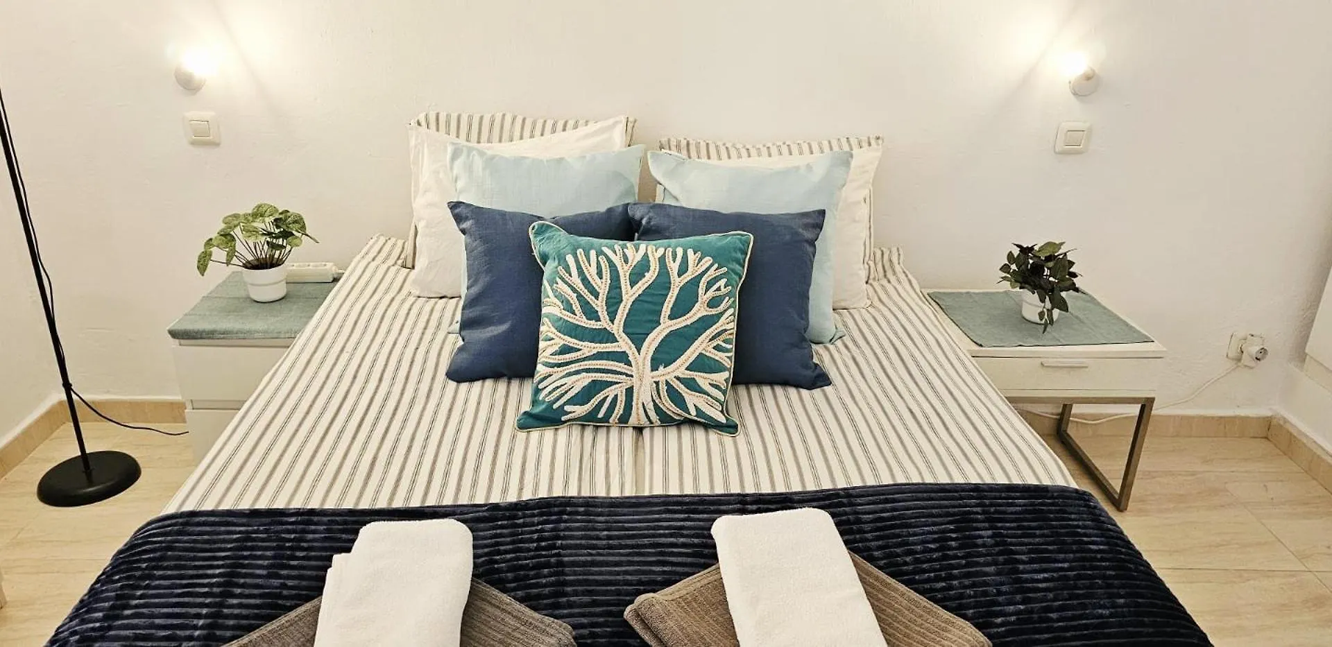 Sunshine Beach Apartments アデヘ スペイン
